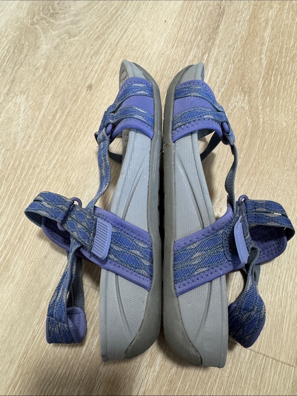 BareTraps Blue & Gray Adjustable Strappy Sandals - Picture 2 of 4